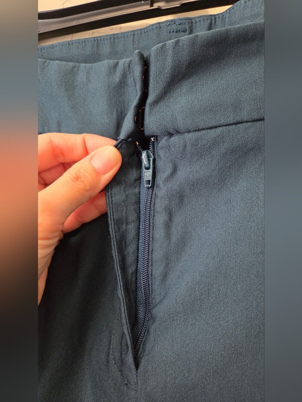 Lane Bryant 4-Season Slim Ankle Pants Teal Blue Zipper Pockets Plus Size 22 - Picture 6 of 10
